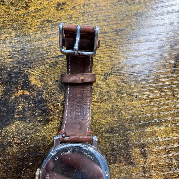 Women’s Fossil Watch - Picture 9 of 9